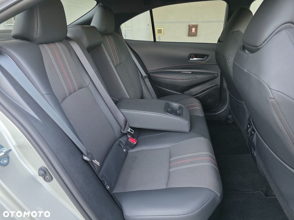 Toyota Corolla 1.8 Hybrid GR Sport - 20