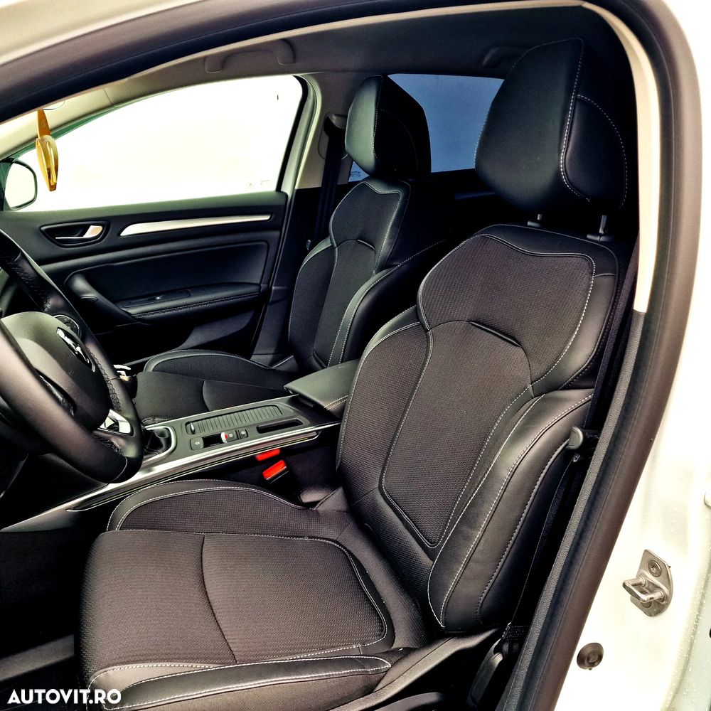 Renault Megane TCe 140 GPF Intens - 11