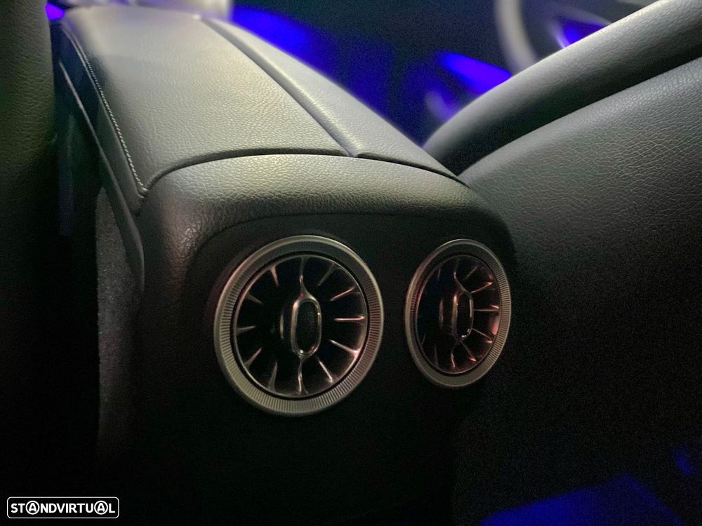 Mercedes-Benz E 220 d Aut. - 31