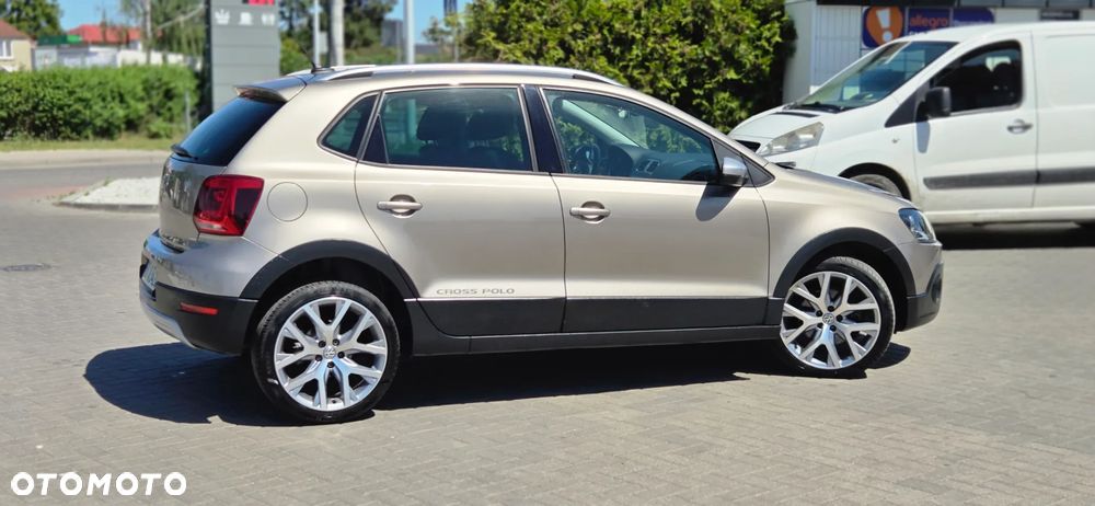 Volkswagen Polo Cross - 15