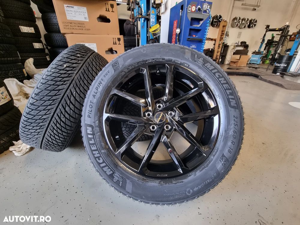 Ford Kuga 2.5 Duratec FHEV FWD ST Line - 8