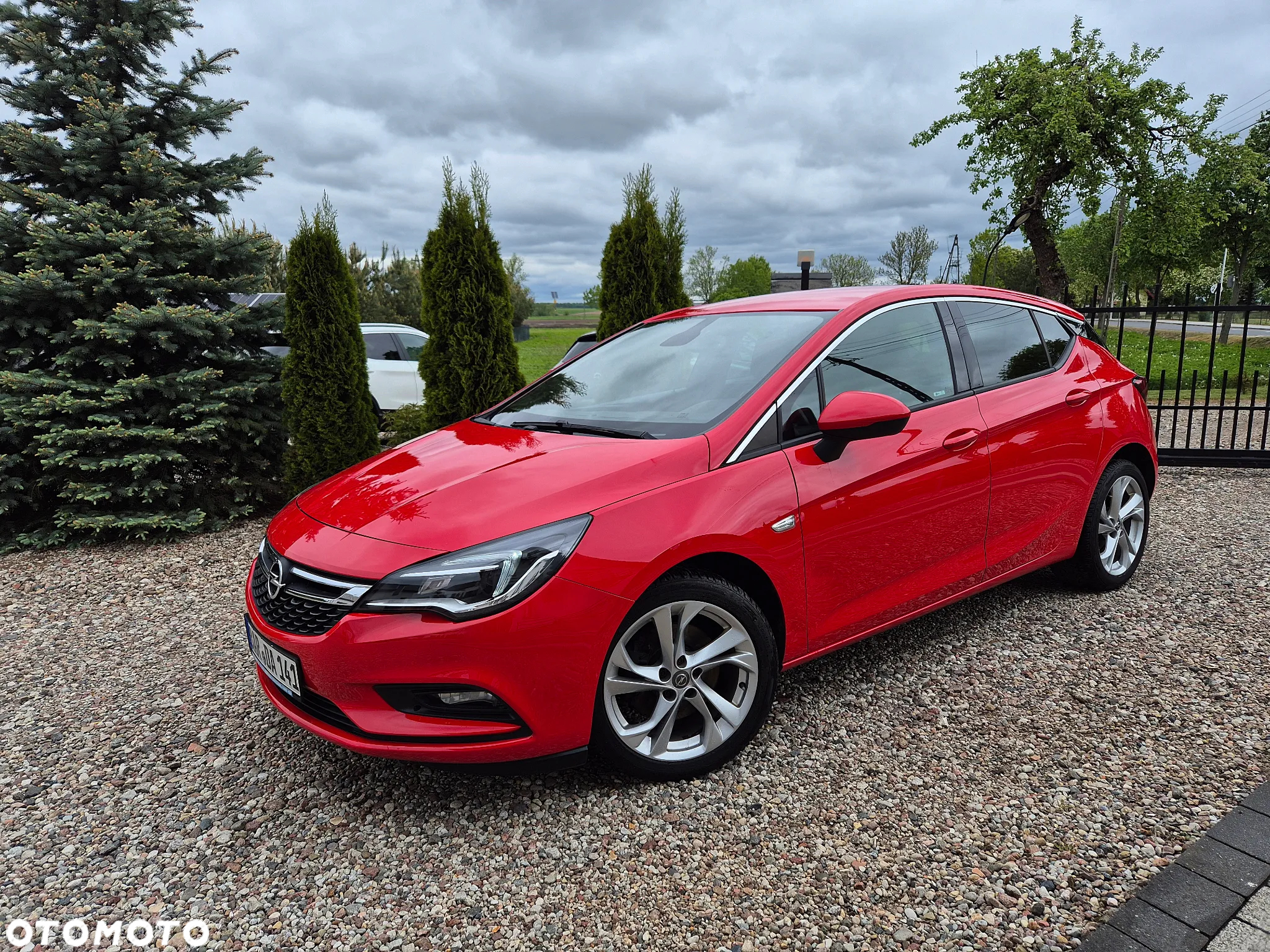 Opel Astra 1.6 D (CDTI) Start/Stop Sports Tourer Dynamic - 4