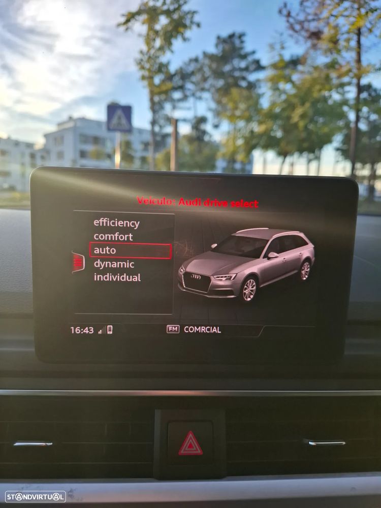 Audi A4 Avant 2.0 TDI S tronic - 20