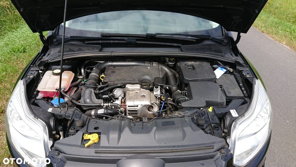 Ford Focus 1.0 EcoBoost Start-Stopp-System TREND - 14
