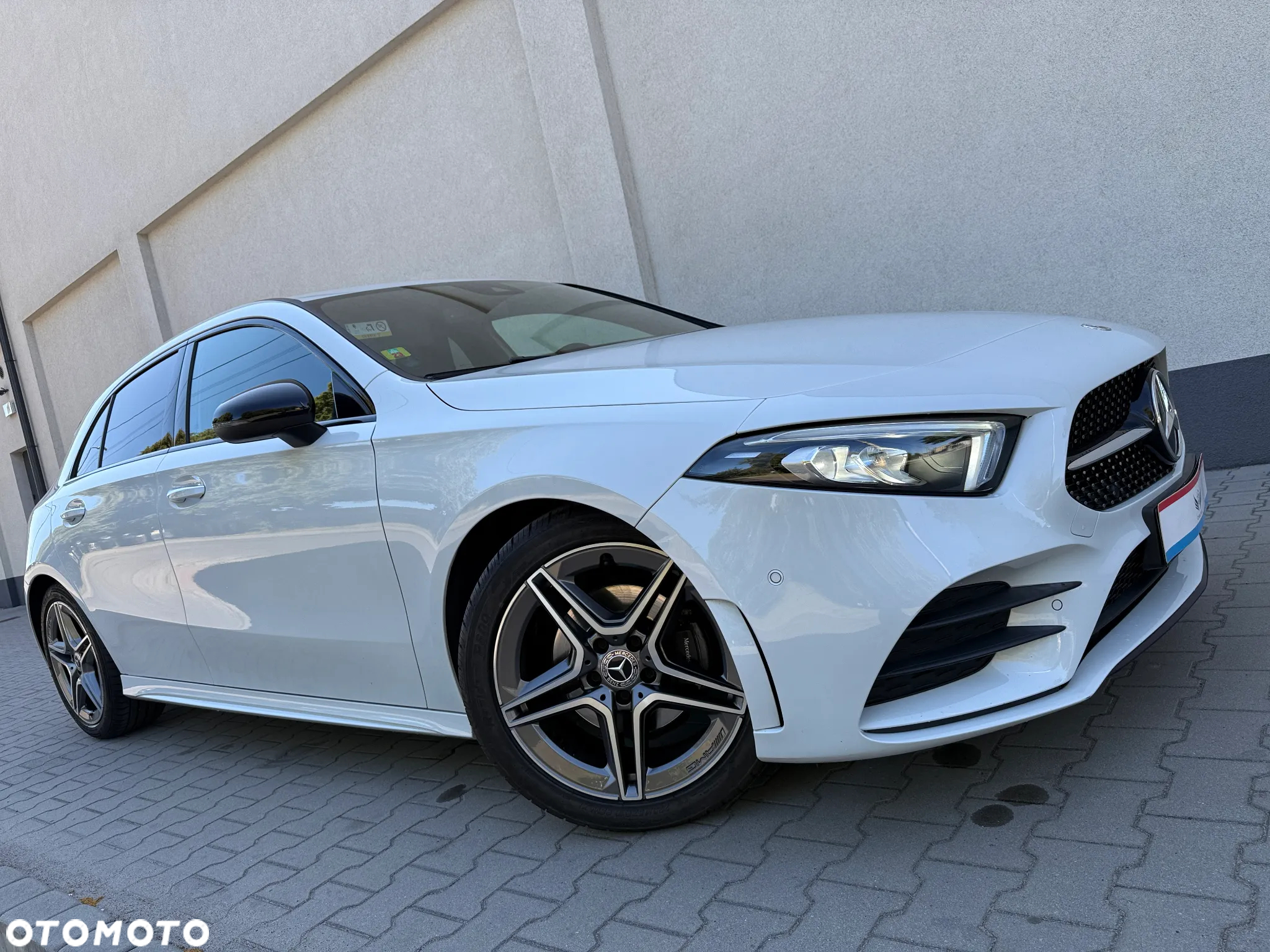 Mercedes-Benz Klasa A 200 7G-DCT AMG Line - 2
