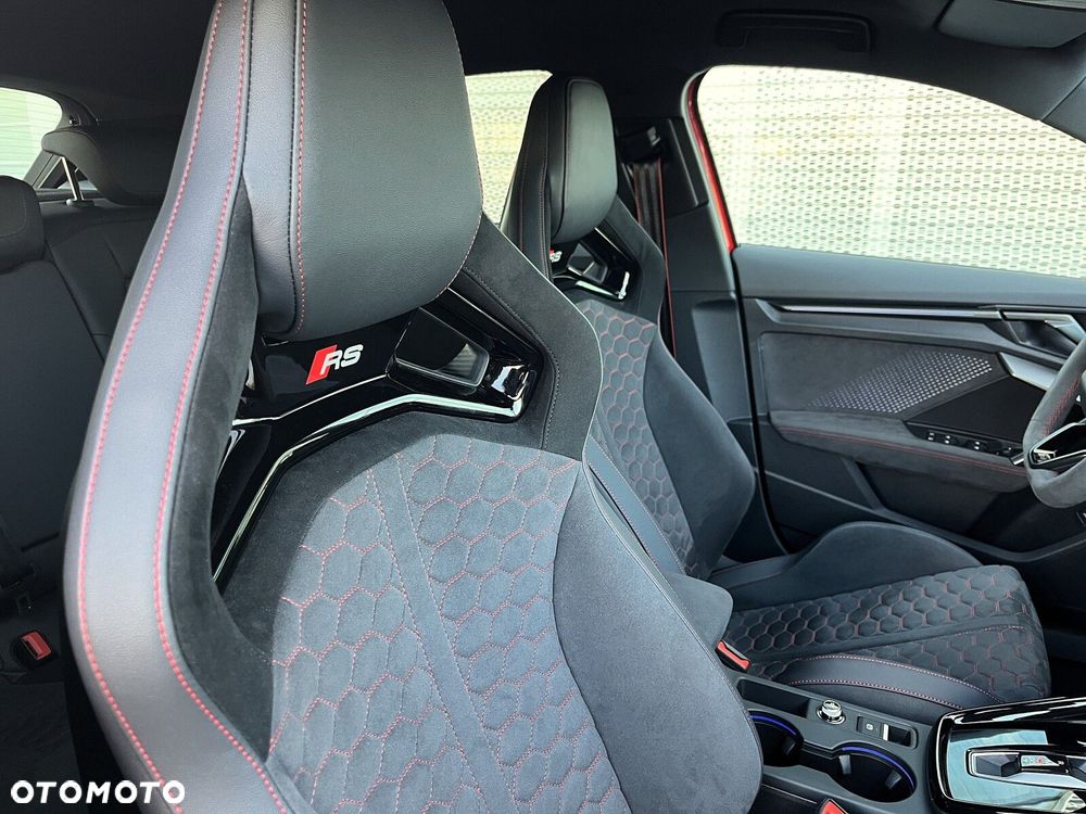 Audi RS3 Sportback - 21