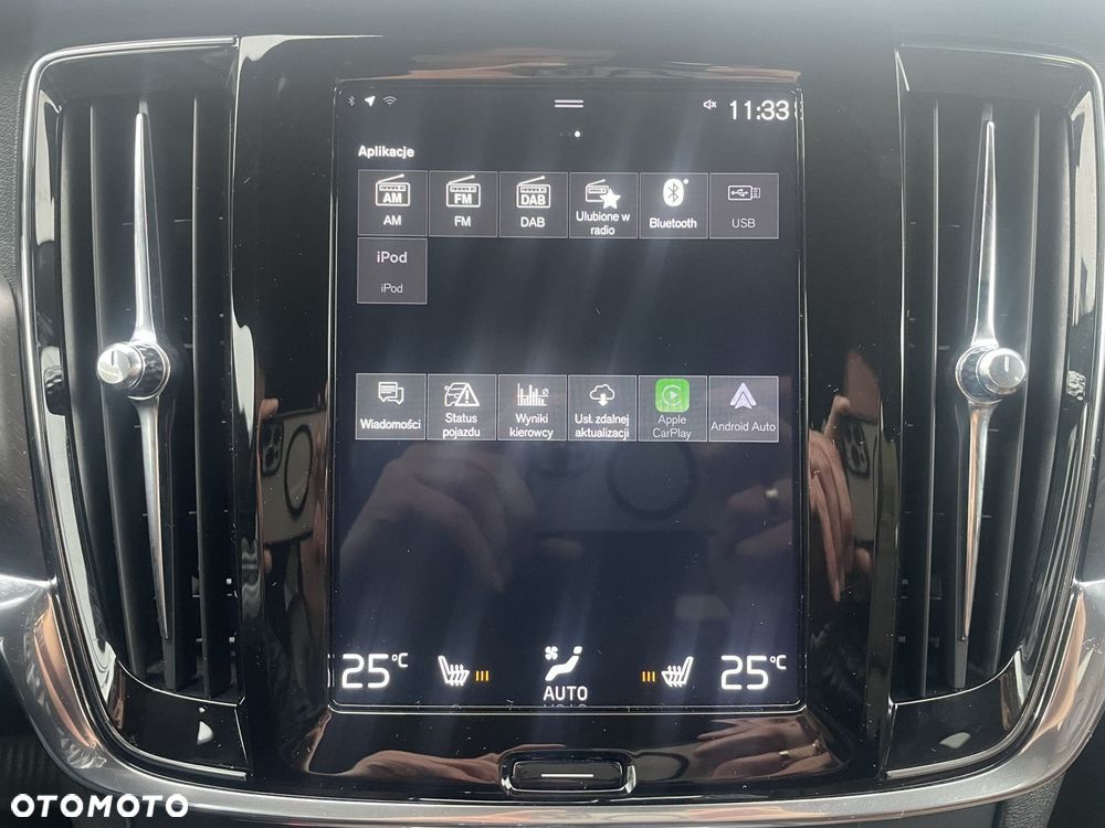 Volvo V90 Cross Country - 28