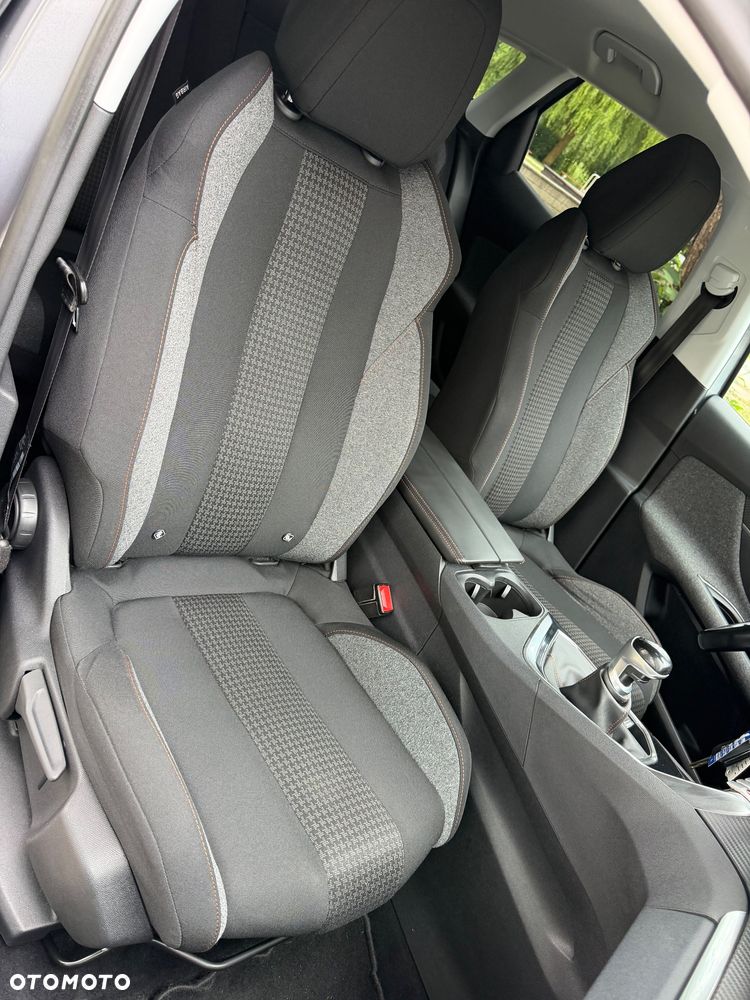 Peugeot 3008 - 20