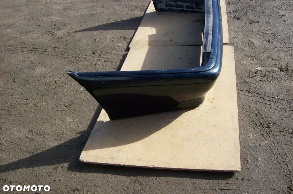 ZDERZAK TYLNY MERCEDES W 202 KOMBI - 2