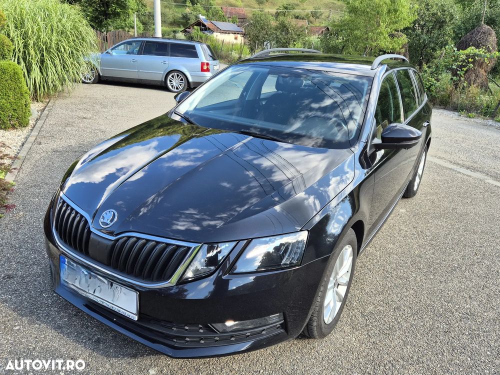 Skoda Octavia 1.6 TDI DSG Ambition - 14