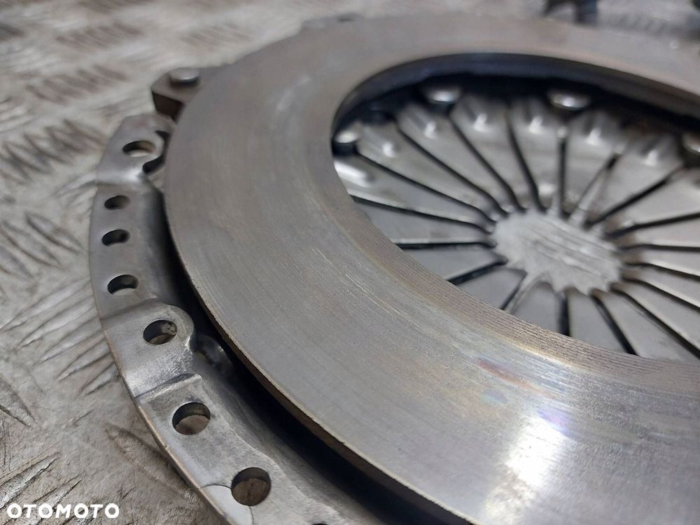 KOŁO DWUMASOWE TARCZA DOCISK ŁOŻYSKO OPOROWE FORD FOCUS MK2 1.6 TDCI - 8