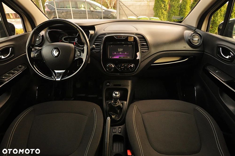 Renault Captur 1.2 Energy TCe Limited - 25