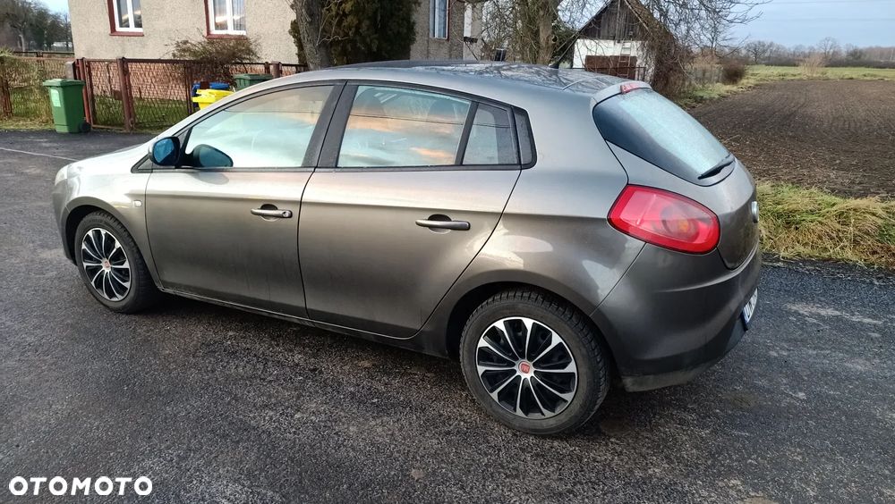 Fiat Bravo 1.4 T-JET 16V Dynamic - 3