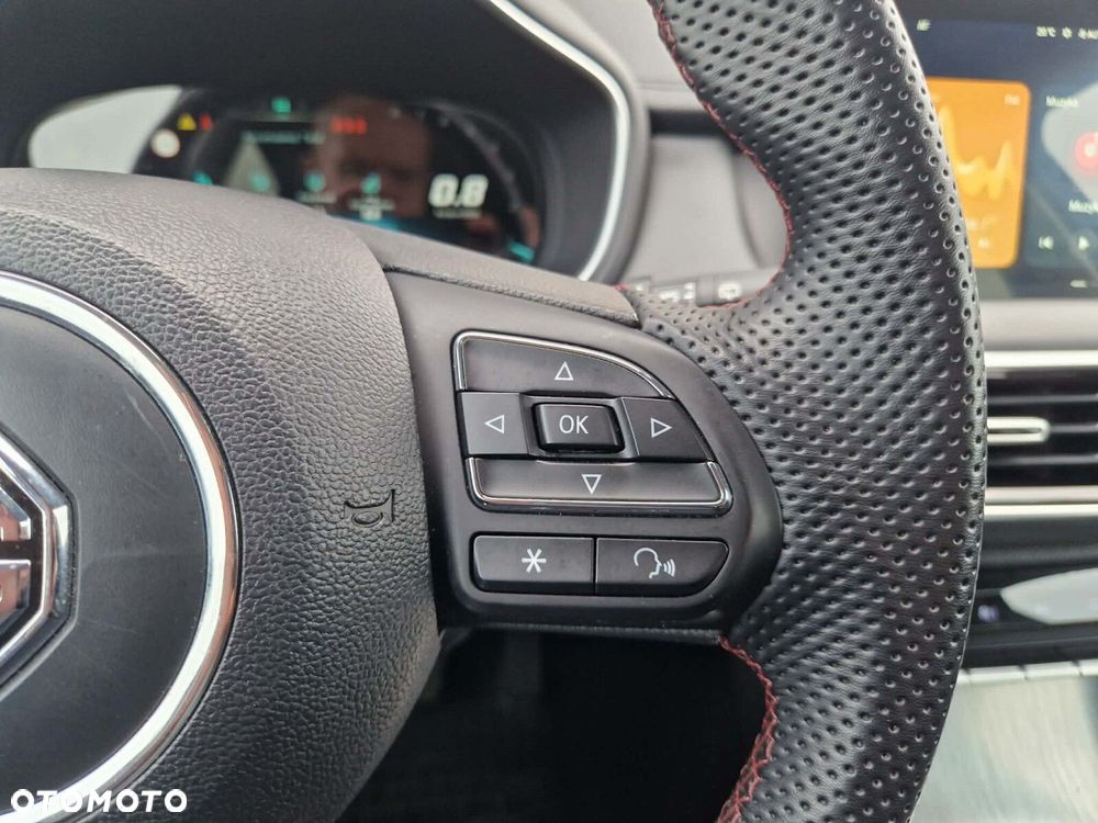 MG HS 1.5 T-GDI Excite DCT - 24