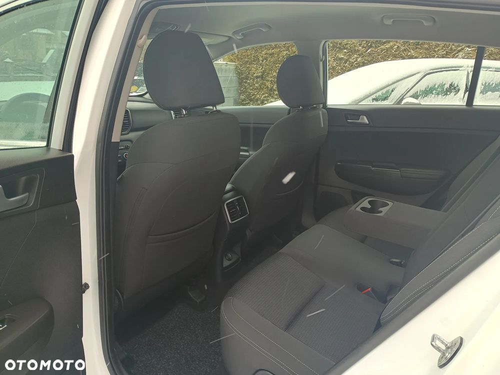 Kia Sportage 1.7 CRDI 2WD Edition 7 - 27