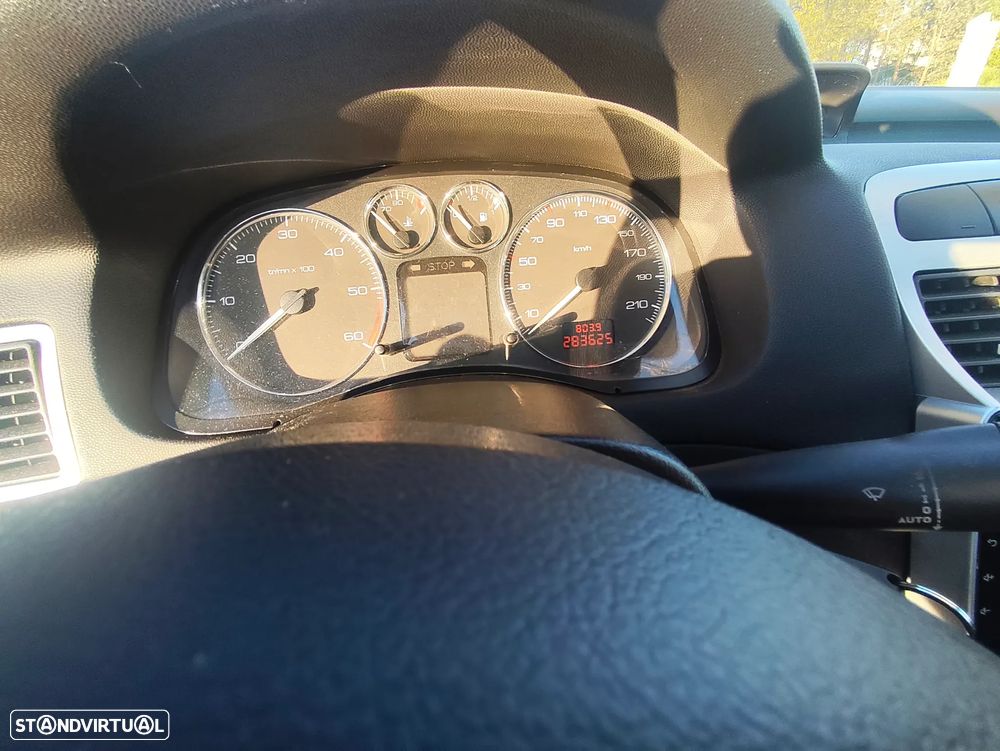 Peugeot 307 SW 1.6 HDi FAP Executive - 4