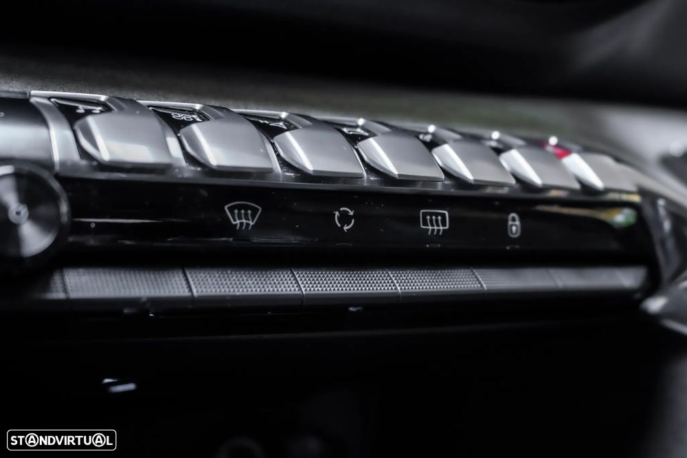 Peugeot 5008 1.5 BlueHDi GT Line EAT8 - 24