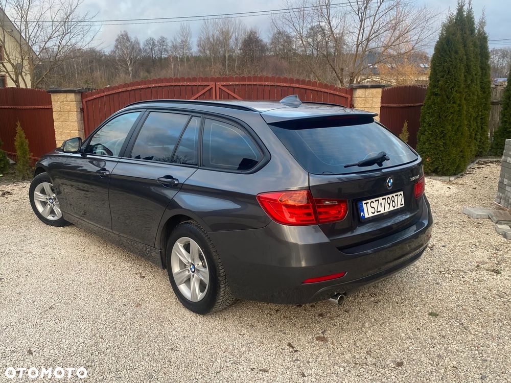 BMW Seria 3 - 16