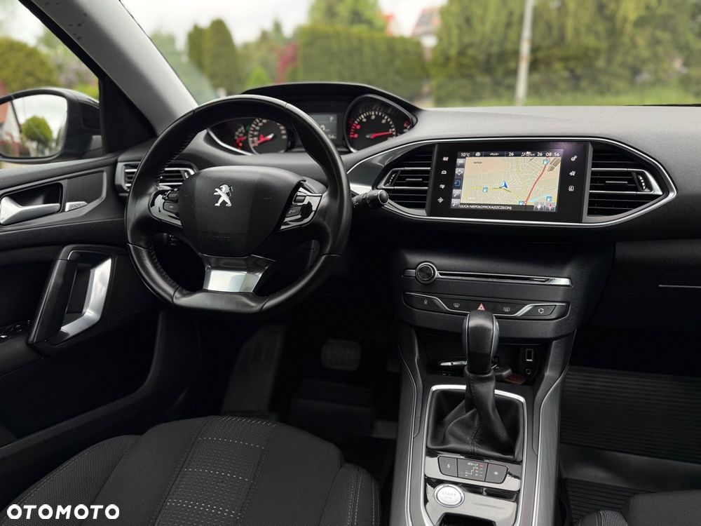 Peugeot 308 BlueHDi 150 EAT6 Stop & Start Allure - 20