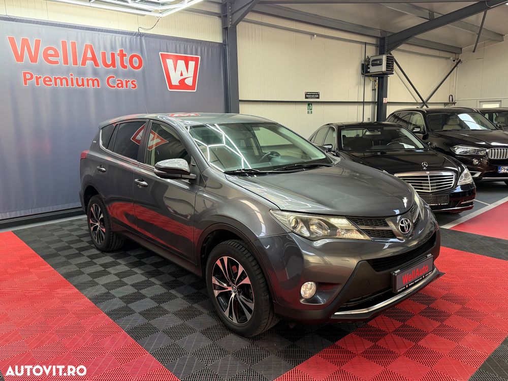 Toyota RAV4 2.2 D-4D 4x4 Automatik Edition - 7
