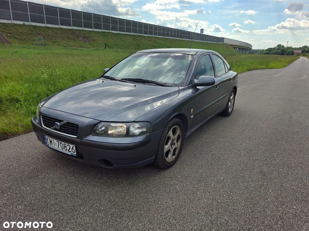 Volvo S60 - 1
