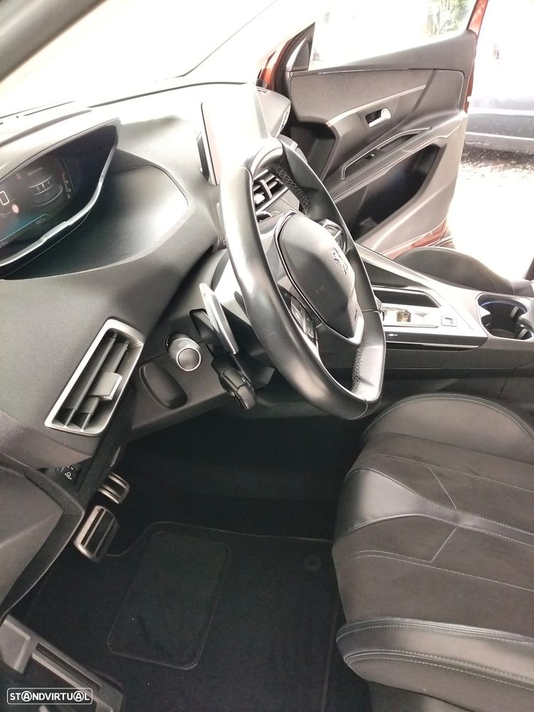 Peugeot 3008 PureTech 130 Stop & Start GPF EAT8 Crossway - 9