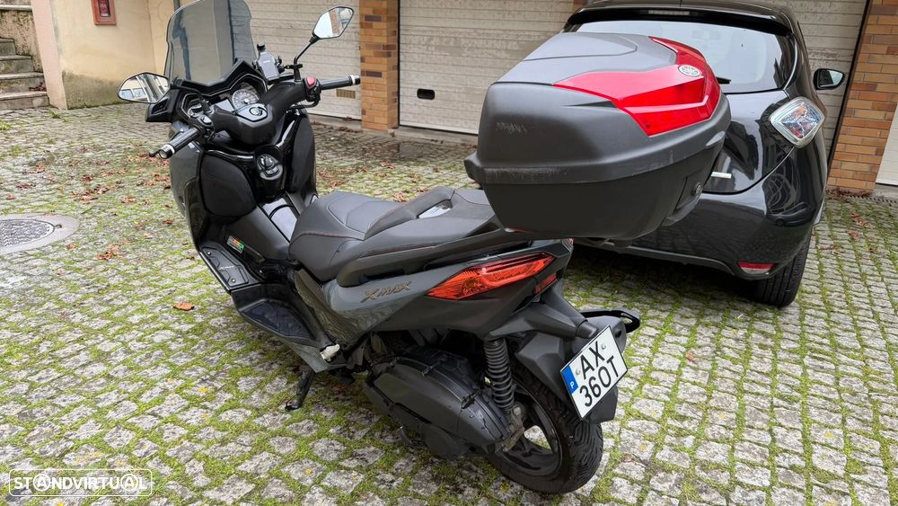 Yamaha X-Max Tech Max + Top case - 4