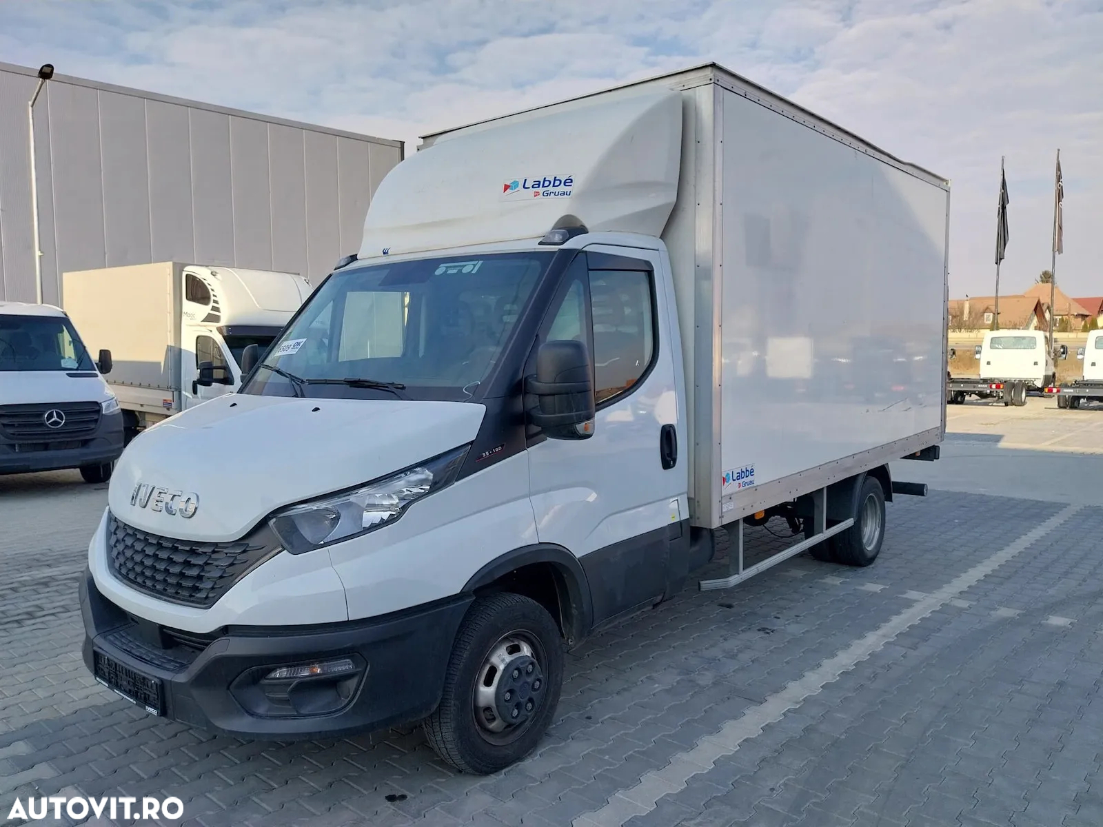 Iveco Daily 35C16H BOX CU LIFT - 19