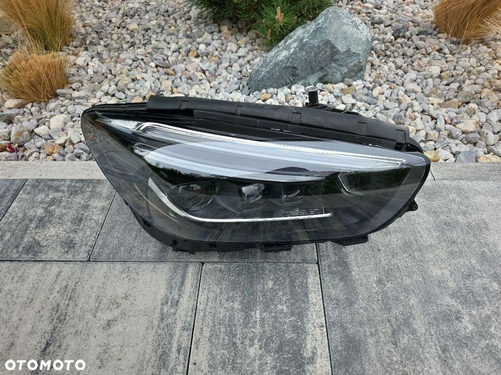 MERCEDES B KLASA 247 Lampa prawa przód Full Led Multibeam A2479068405 - 2
