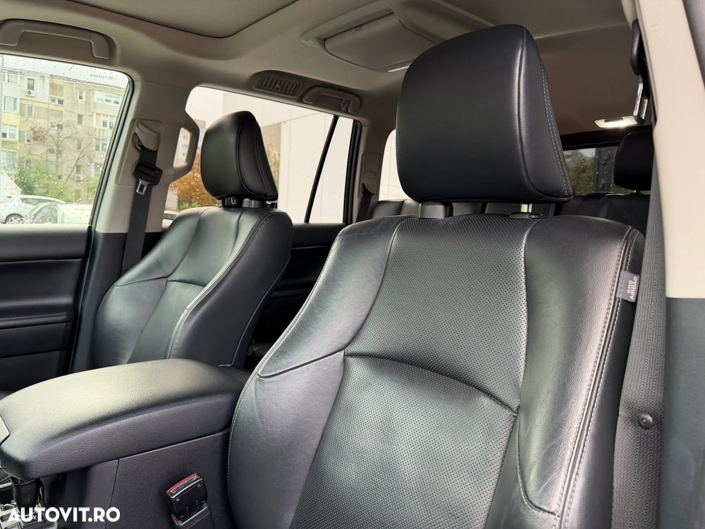 Toyota Land Cruiser 2.8l D-4D 204 CP A/T 7 locuri Luxury AVS - 17