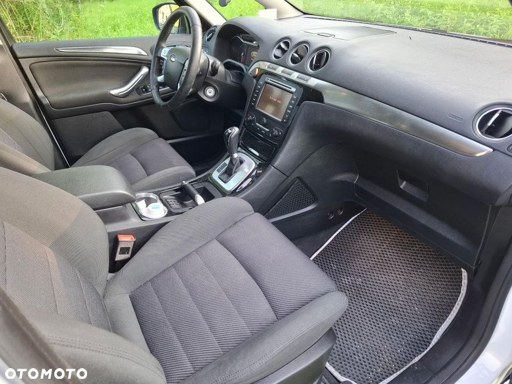 Ford S-Max - 7