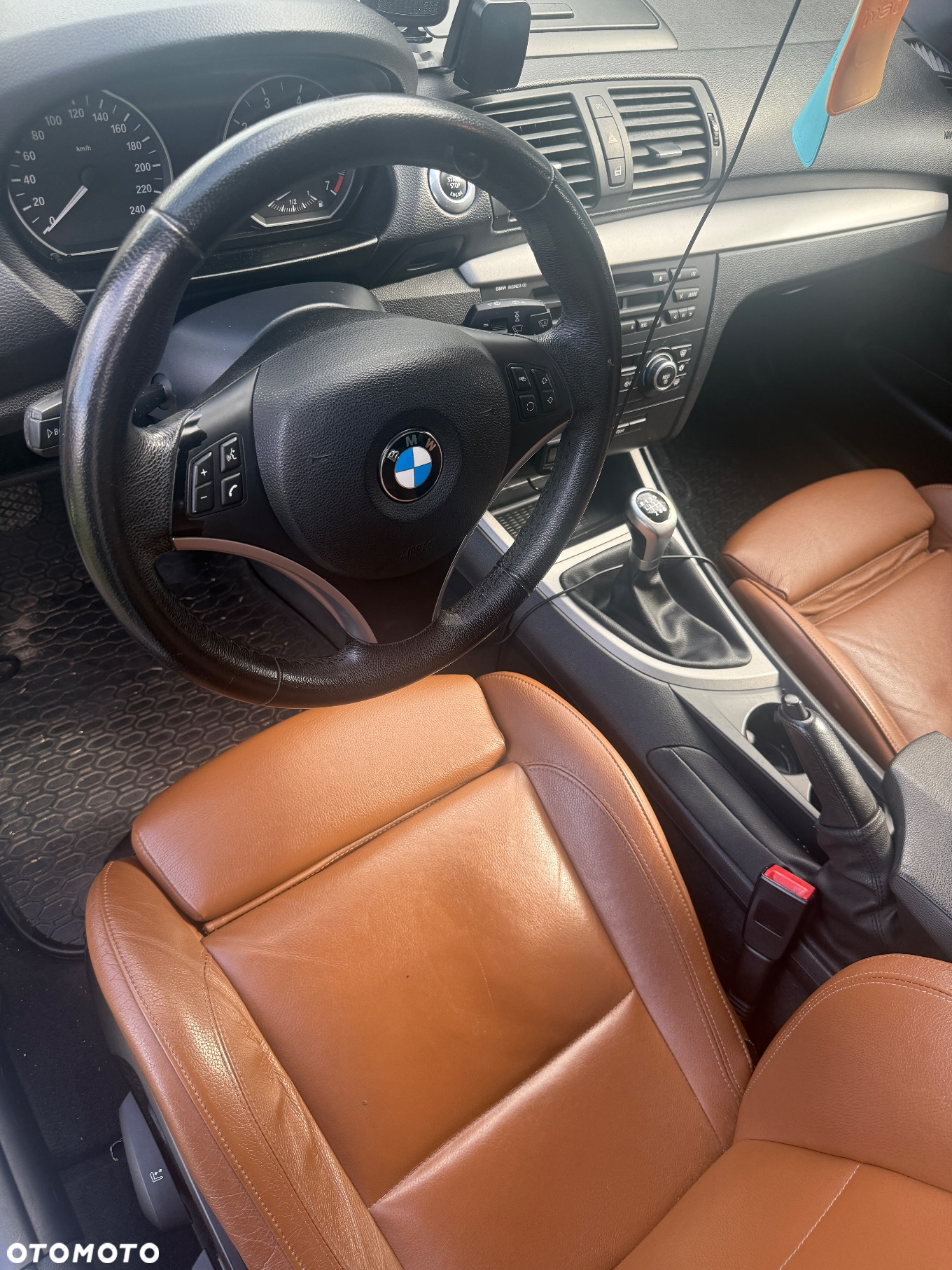 BMW Seria 1 118i - 4