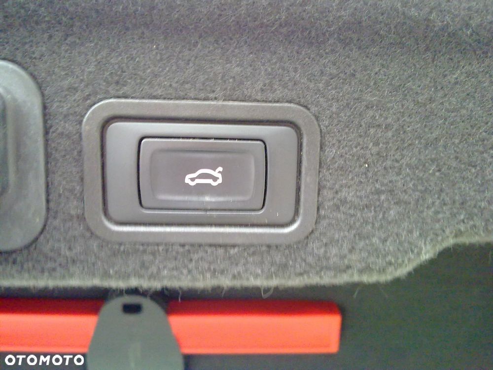 Audi A8 3.0 TDI ultra DPF quattro tiptronic - 24