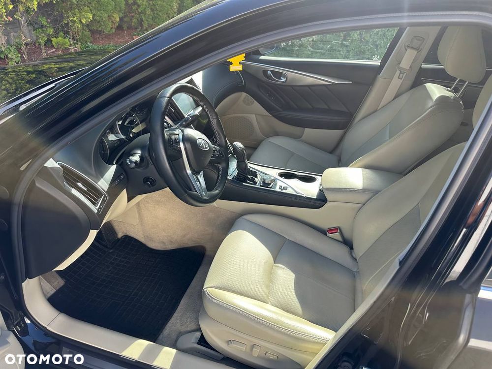 Infiniti Q50 2.0t Premium EU6 - 20