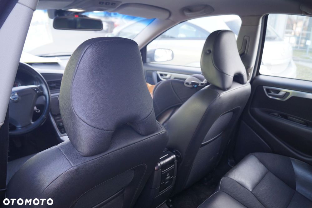 Volvo S60 - 20