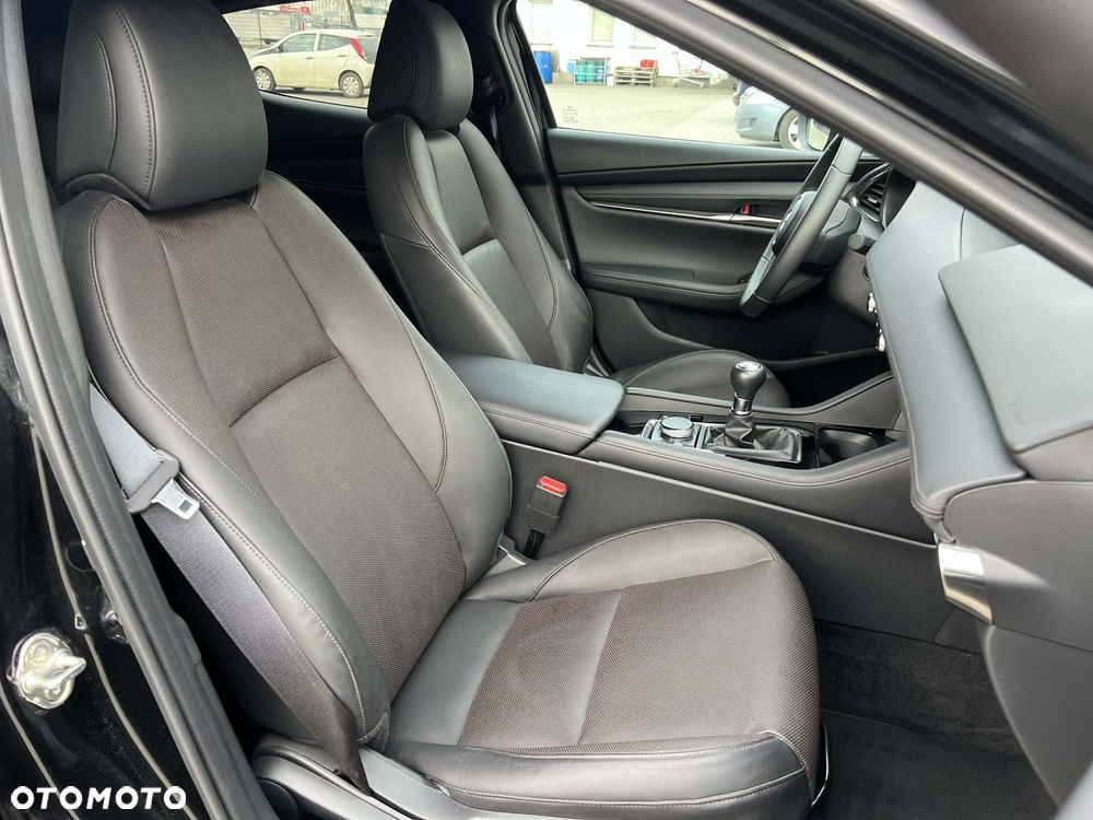 Mazda 3 - 28