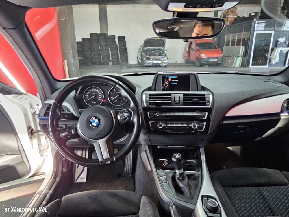 BMW 118 d xDrive Pack M - 13