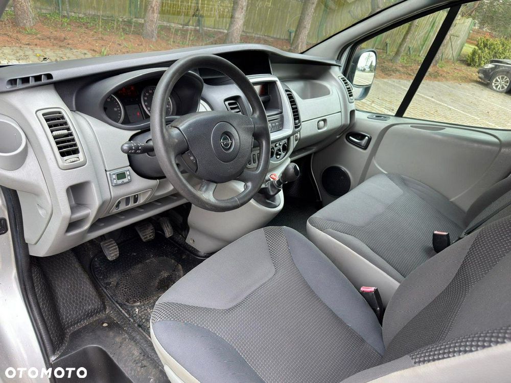 Opel Vivaro - 3