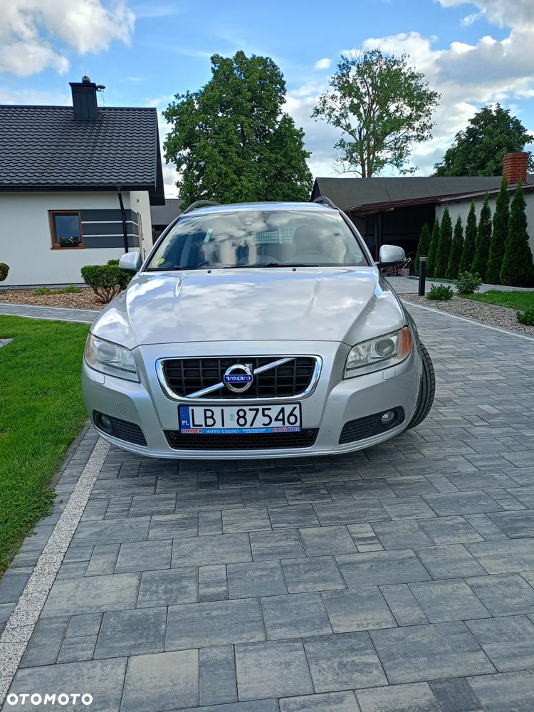Volvo V70 D3 Momentum - 3