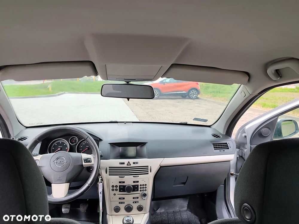 Opel Astra - 20