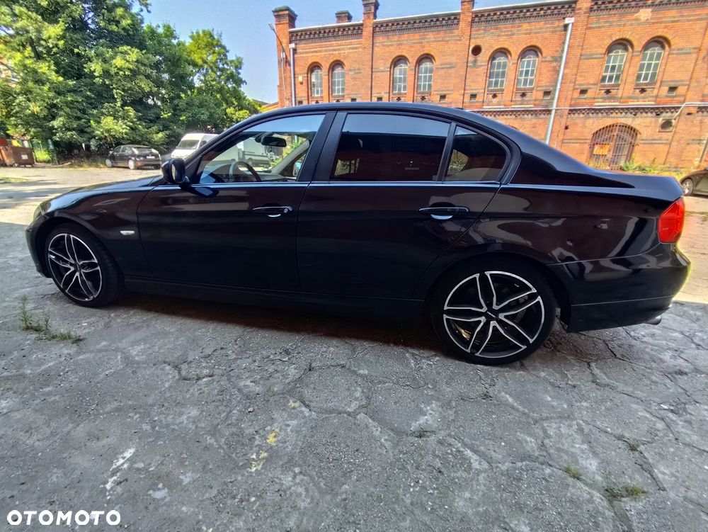 BMW Seria 3 - 16