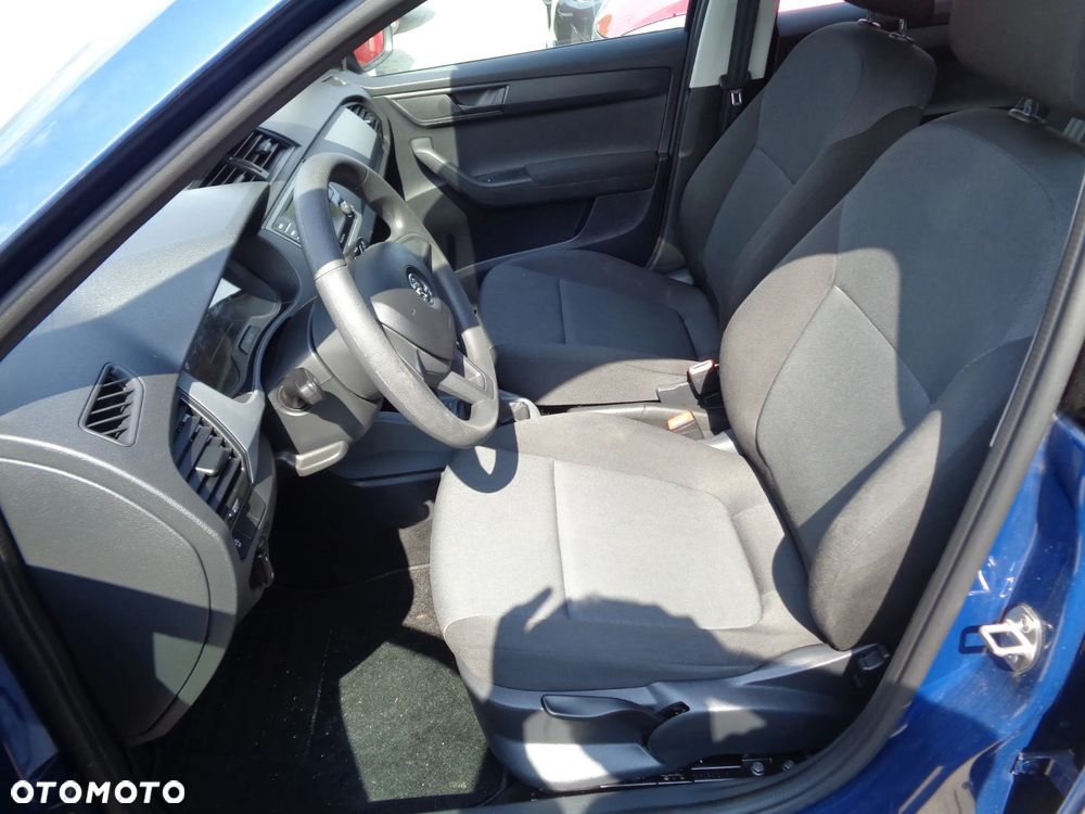 Skoda Fabia 1.0 MPI Ambition - 10