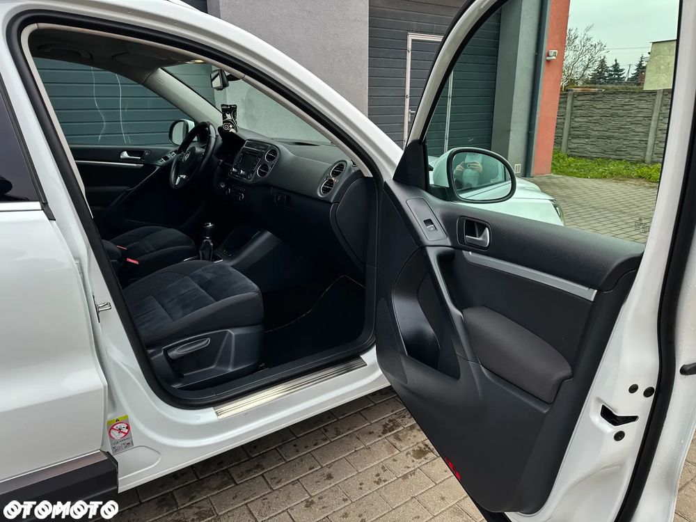 Volkswagen Tiguan - 24