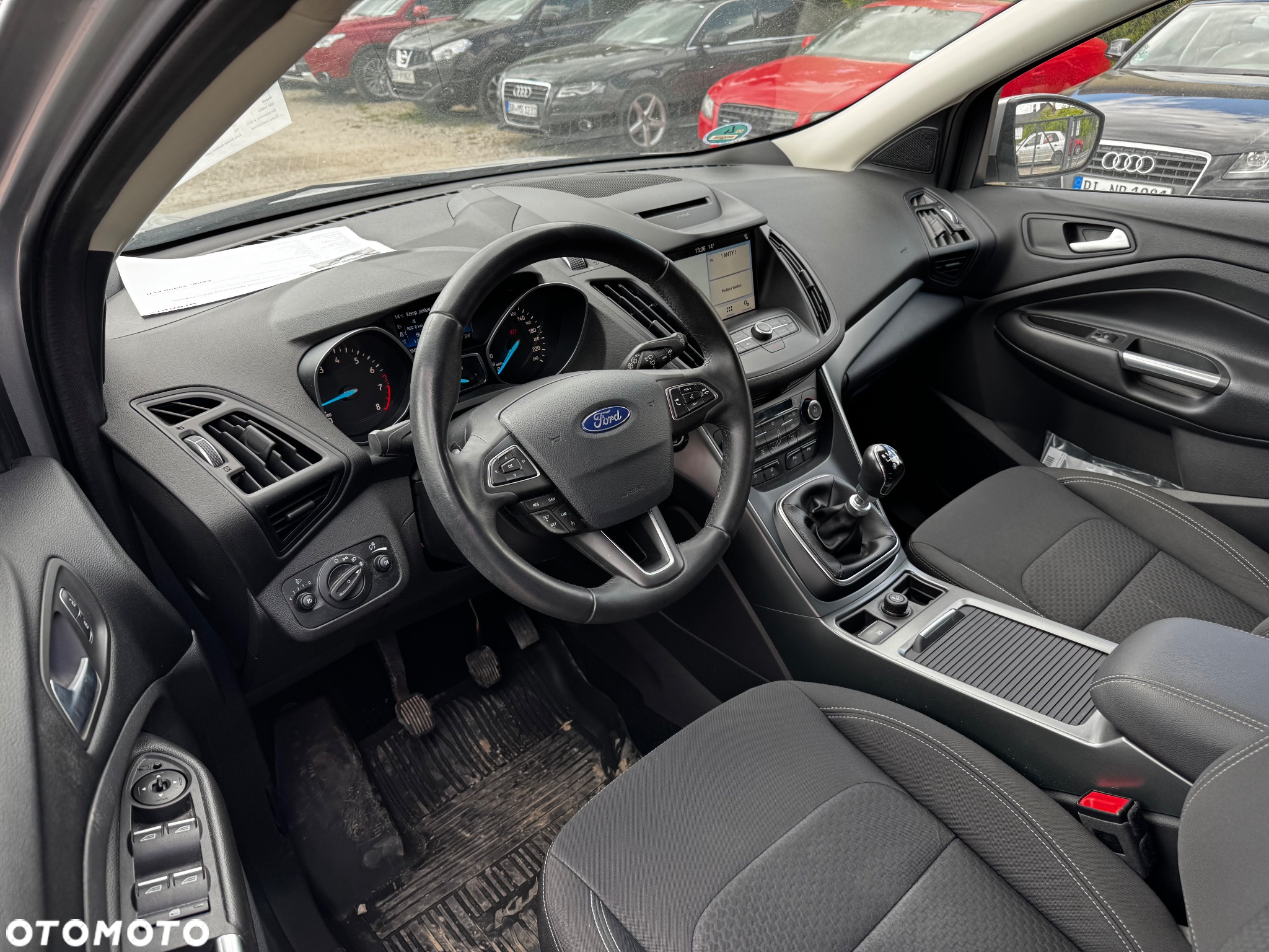 Ford Kuga 1.5 EcoBoost 2x4 Cool & Connect - 37