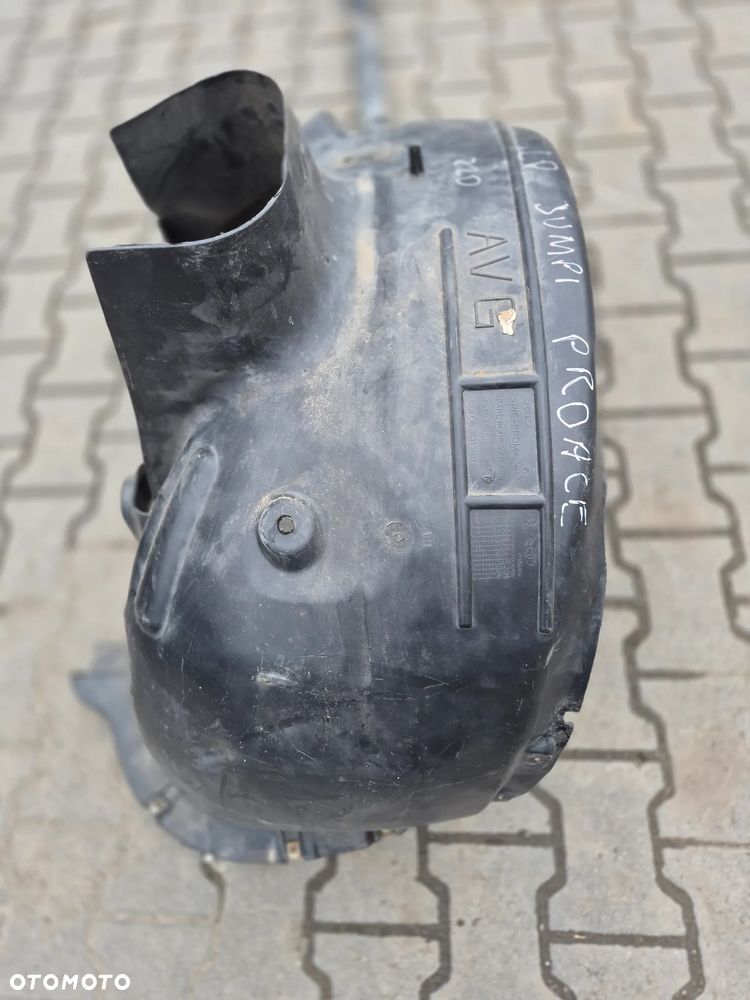 JUMPI III EXPERT III PROACE  NADKOLE LEWE - 2