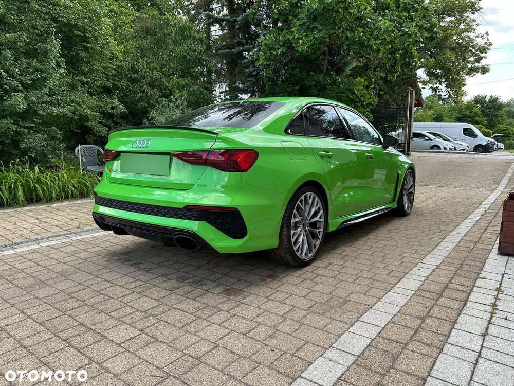 Audi RS3 Limousine - 6