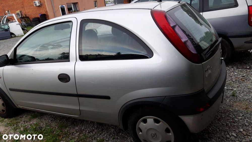 Części do Opel Corsa C 1.0 benzyna  hatchback 3-drzwi - 6