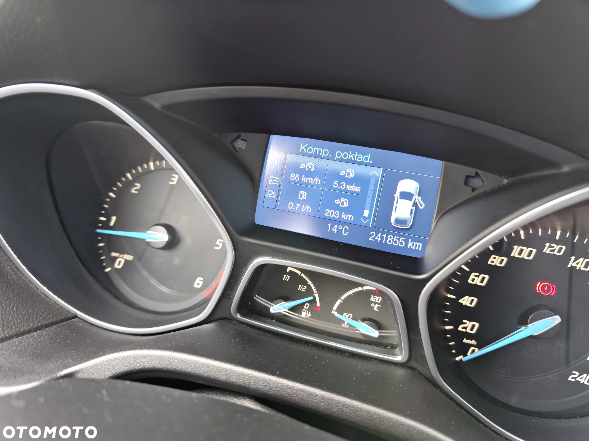Ford Focus 1.6 TDCi DPF Champions Edition - 36