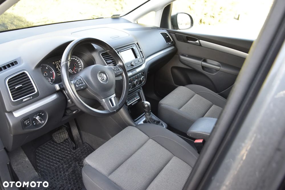 Volkswagen Sharan 2.0 TDI BMT Trendline DSG - 19