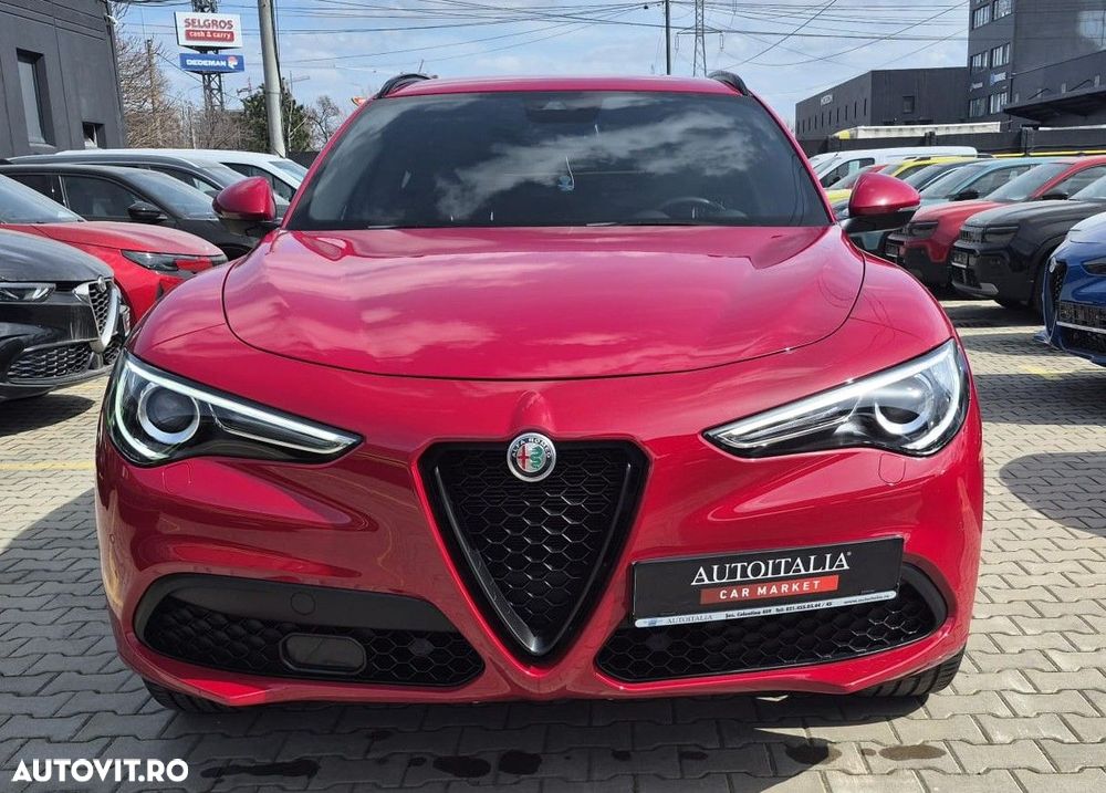 Alfa Romeo Stelvio - 2